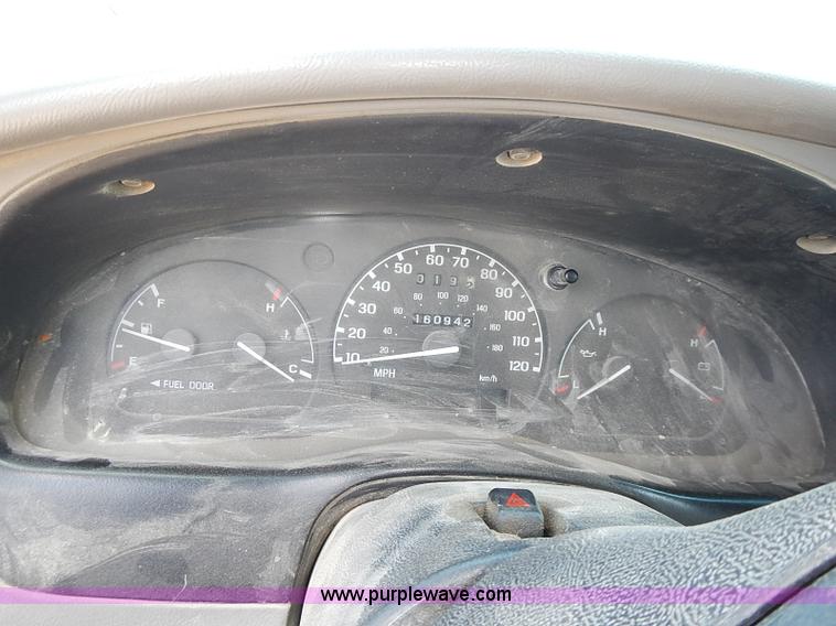 image for item J3202 1998 Ford Ranger XLT SuperCab pickup truck