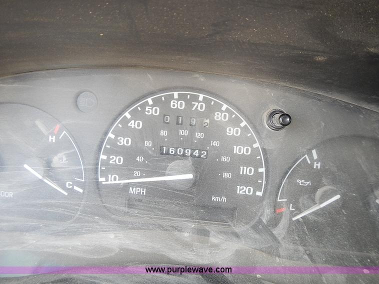 image for item J3202 1998 Ford Ranger XLT SuperCab pickup truck