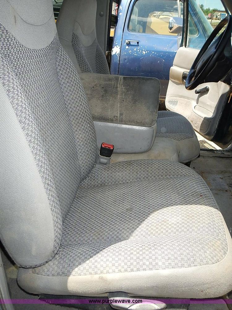 image for item J3202 1998 Ford Ranger XLT SuperCab pickup truck