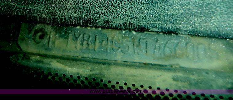 image for item J3202 1998 Ford Ranger XLT SuperCab pickup truck