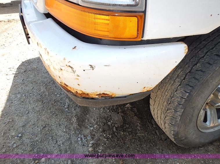 image for item J3203 2000 Ford Ranger XLT SuperCab pickup truck