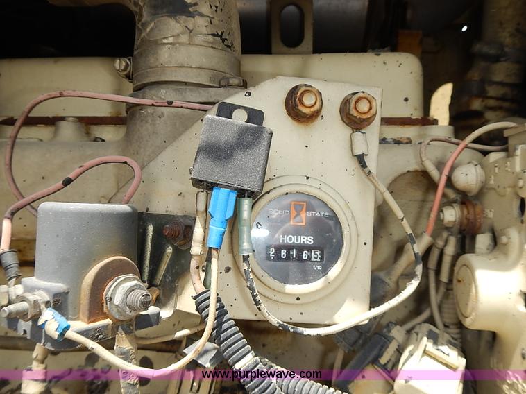 image for item J3212 Ingersoll Rand PT120R pneumatic roller