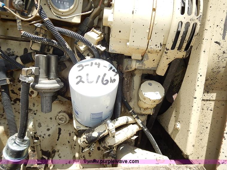 image for item J3212 Ingersoll Rand PT120R pneumatic roller