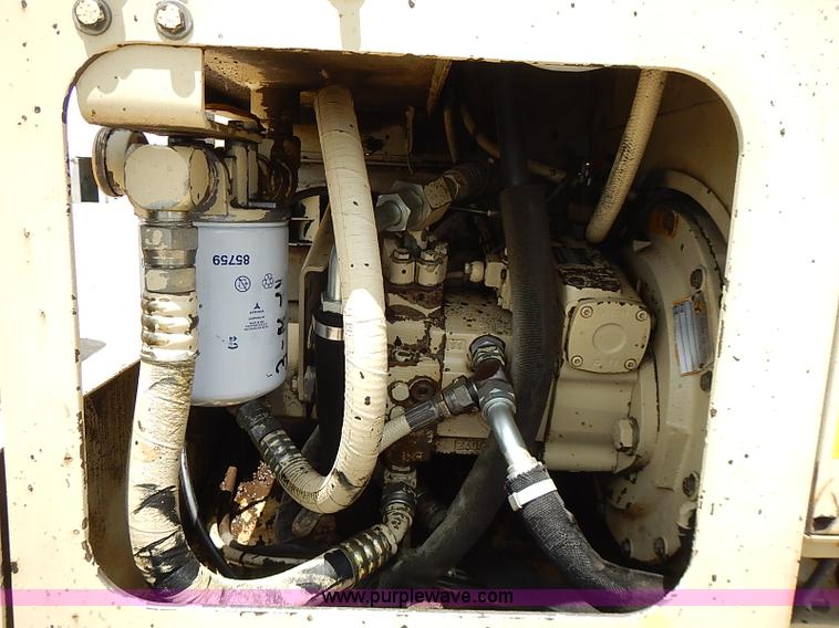 image for item J3212 Ingersoll Rand PT120R pneumatic roller