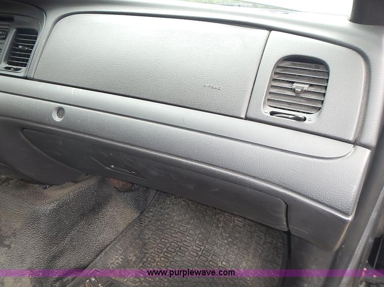 image for item J3214 2007 Ford Crown Victoria Police Interceptor