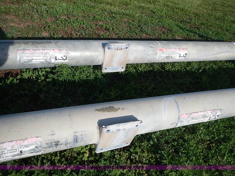 image for item J3226 (2) Valley Irrigation pivot axles