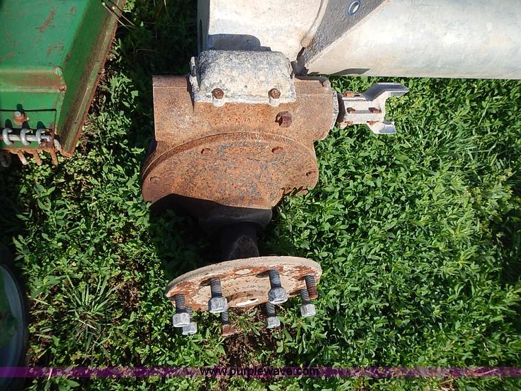 image for item J3226 (2) Valley Irrigation pivot axles