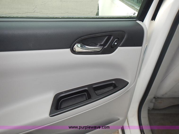 image for item J3237 2008 Chevrolet Impala LS