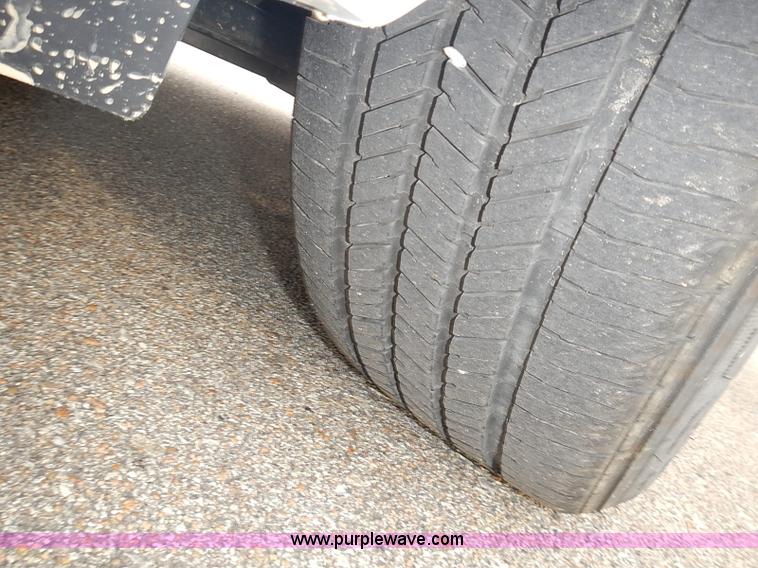 image for item J3237 2008 Chevrolet Impala LS