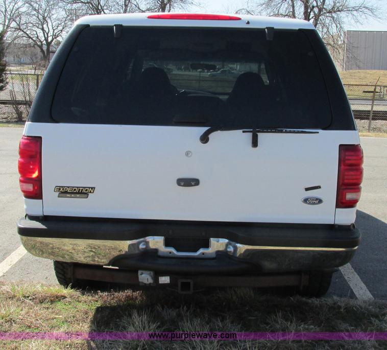 image for item Z9197 1997 Ford Expedition XLT SUV