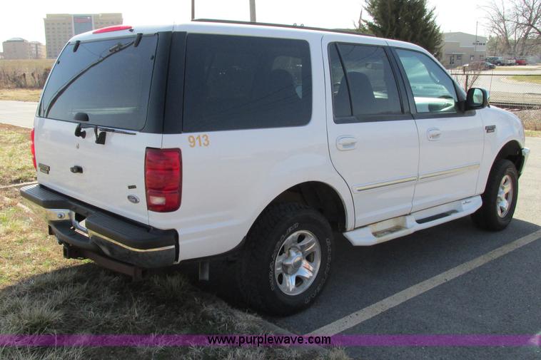 image for item Z9197 1997 Ford Expedition XLT SUV