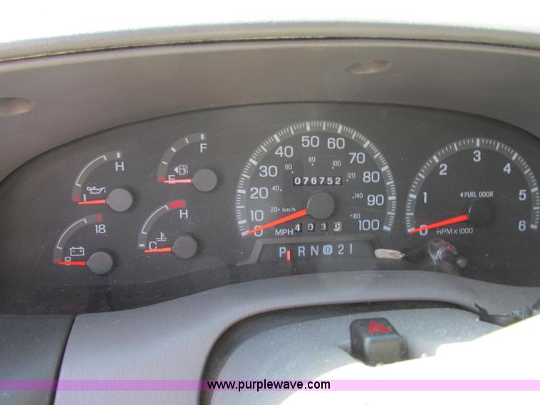 image for item Z9197 1997 Ford Expedition XLT SUV