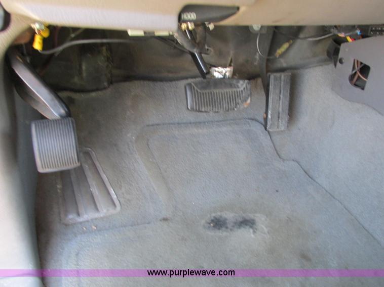 image for item Z9197 1997 Ford Expedition XLT SUV