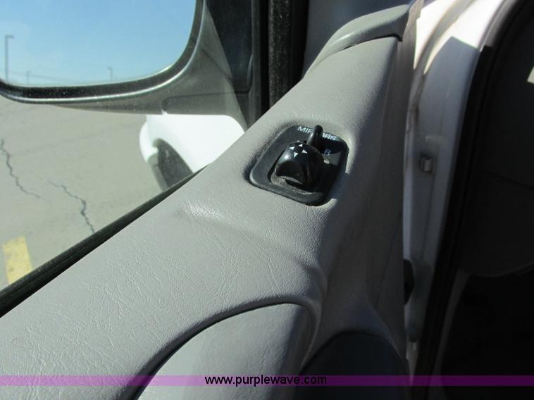 image for item Z9197 1997 Ford Expedition XLT SUV