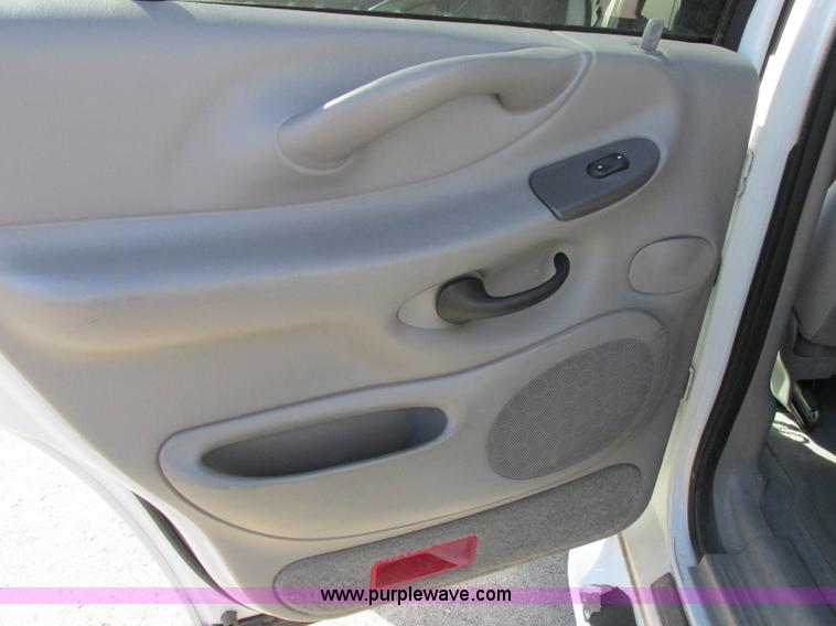 image for item Z9197 1997 Ford Expedition XLT SUV