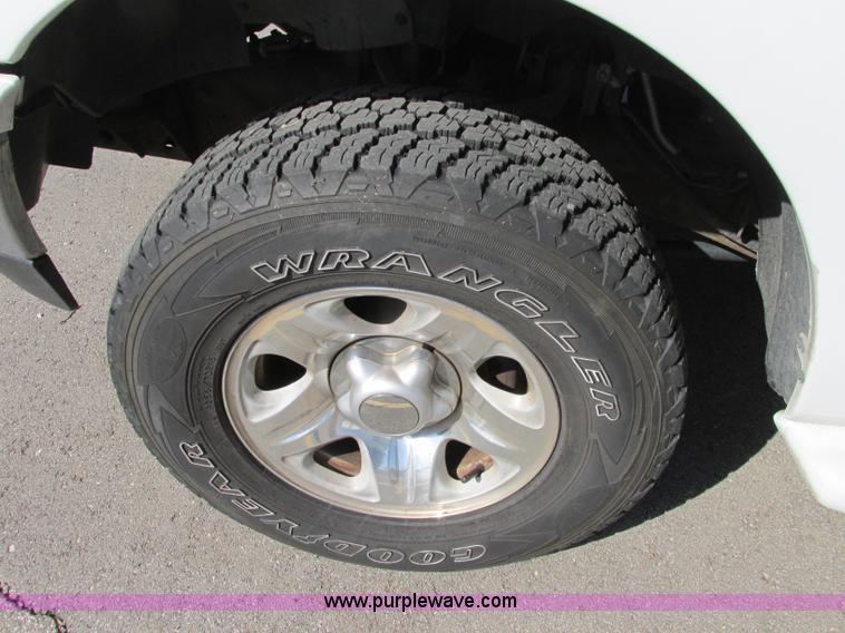 image for item Z9197 1997 Ford Expedition XLT SUV