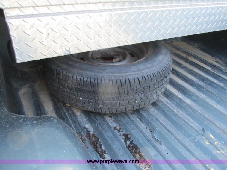 image for item Z9199 1996 Ford Ranger XL pickup truck