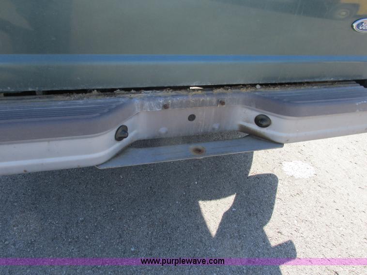 image for item Z9199 1996 Ford Ranger XL pickup truck