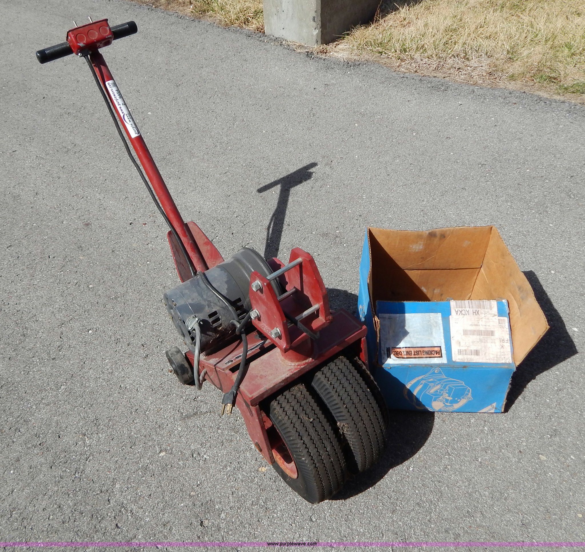 Power caster in North Kansas City, MO Item Z9454 sold Purple Wave