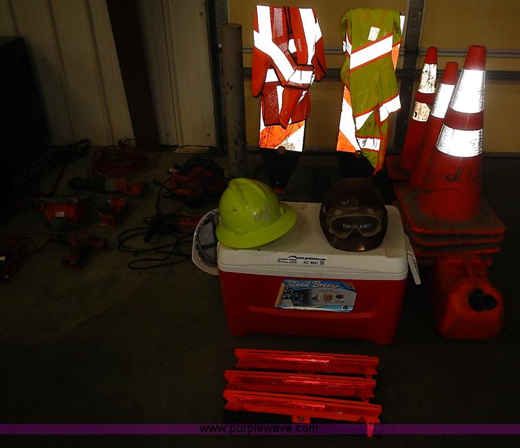 image for item AC9041 Assorted equipment