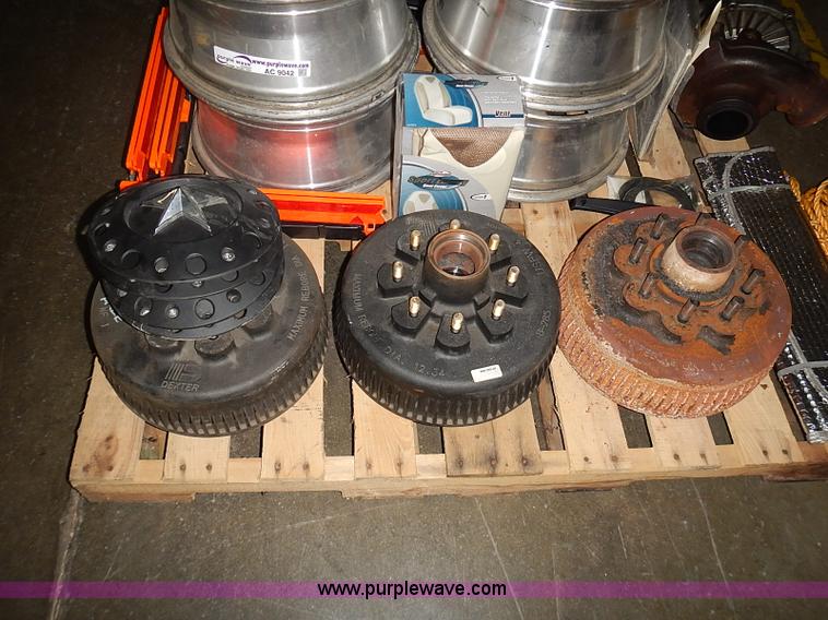 image for item AC9042 Assorted equipment