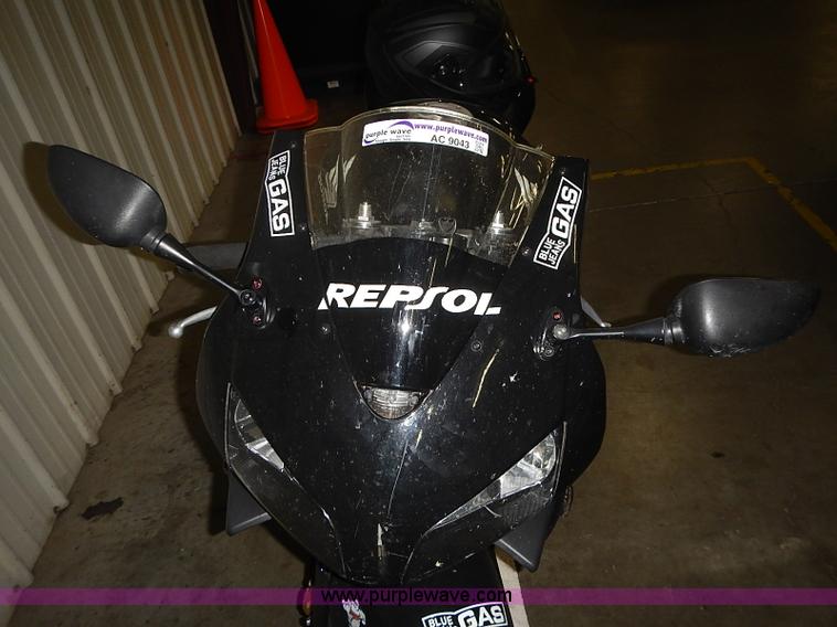 image for item AC9043 2004 Honda CBR600RR motorcycle