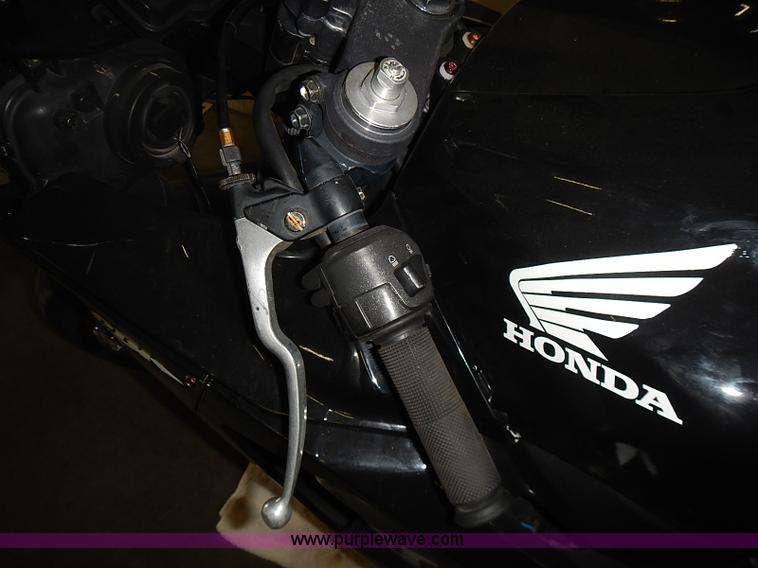 image for item AC9043 2004 Honda CBR600RR motorcycle