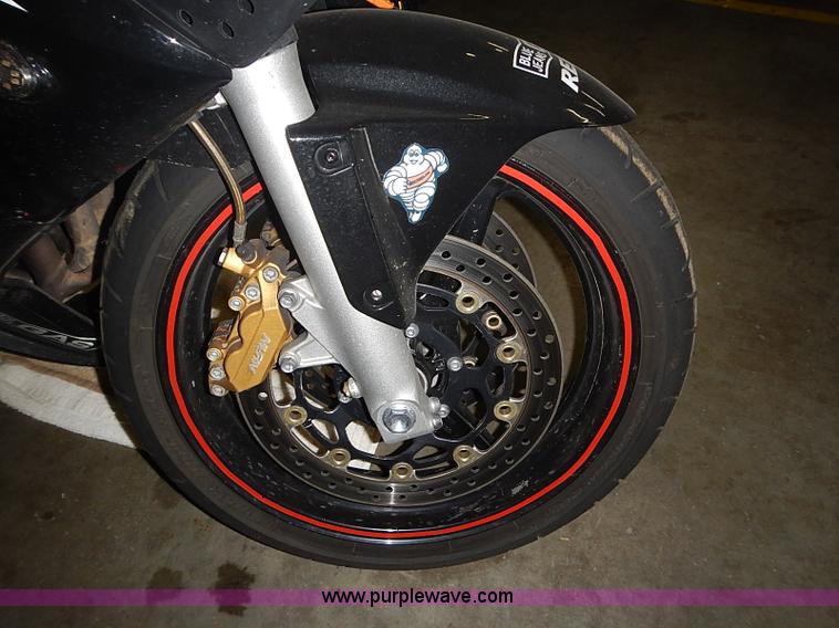 image for item AC9043 2004 Honda CBR600RR motorcycle