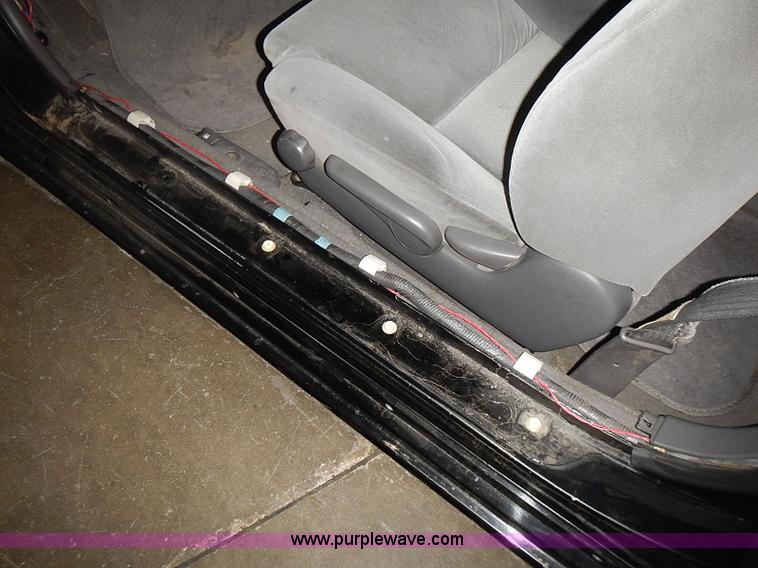 image for item I3645 2004 Toyota Camry Solara SE <br />Non-repairable title, parts only