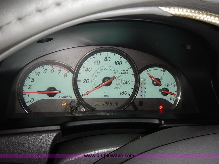 image for item I3645 2004 Toyota Camry Solara SE <br />Non-repairable title, parts only