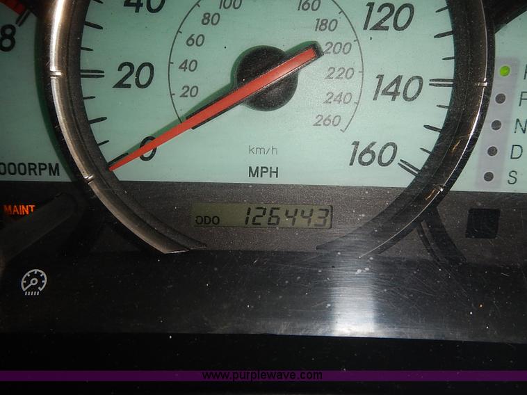 image for item I3645 2004 Toyota Camry Solara SE <br />Non-repairable title, parts only