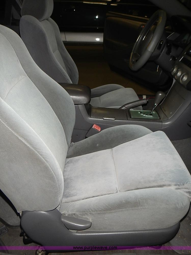 image for item I3645 2004 Toyota Camry Solara SE <br />Non-repairable title, parts only