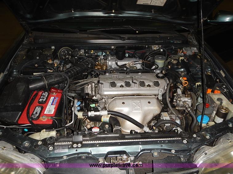 image for item I3647 1997 Honda Accord EX