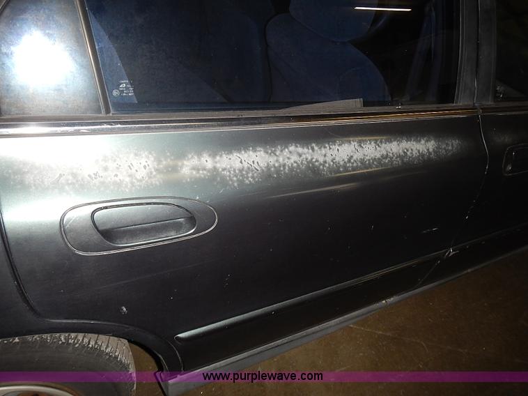 image for item I3647 1997 Honda Accord EX