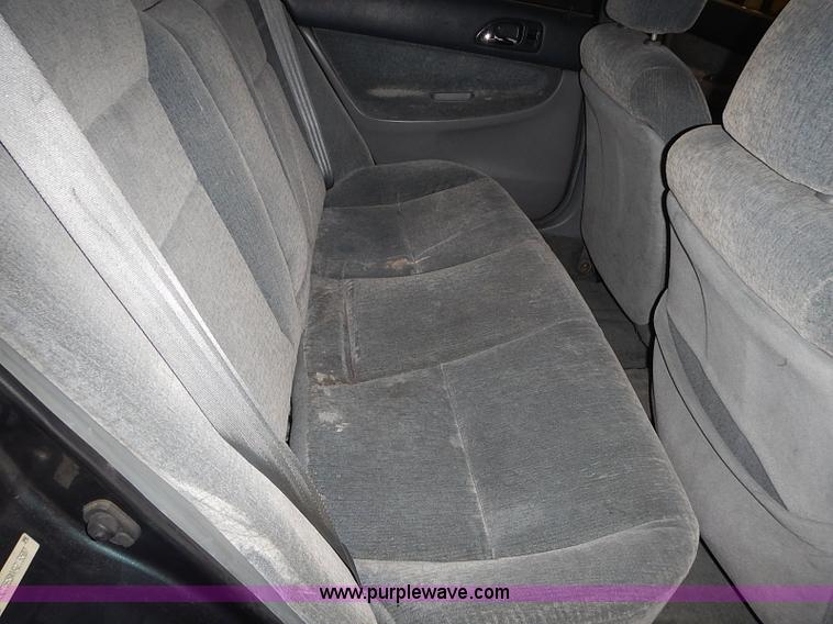 image for item I3647 1997 Honda Accord EX