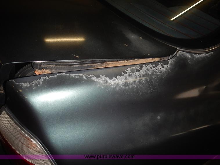 image for item I3647 1997 Honda Accord EX