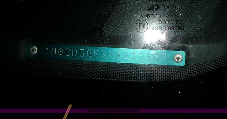 image for item I3647 1997 Honda Accord EX