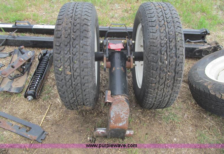 image for item AQ9821 Mac Don FD70 draper head transport trailer