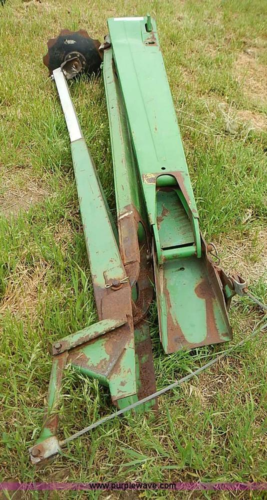 image for item AZ9962 (2) John Deere 11' markers