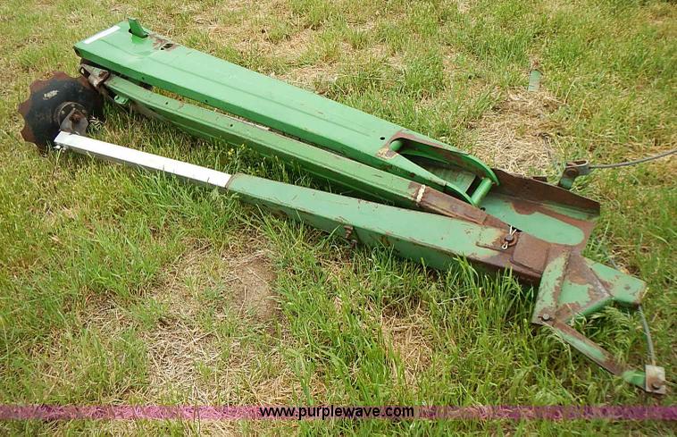 image for item AZ9962 (2) John Deere 11' markers