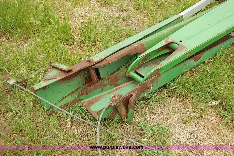 image for item AZ9962 (2) John Deere 11' markers