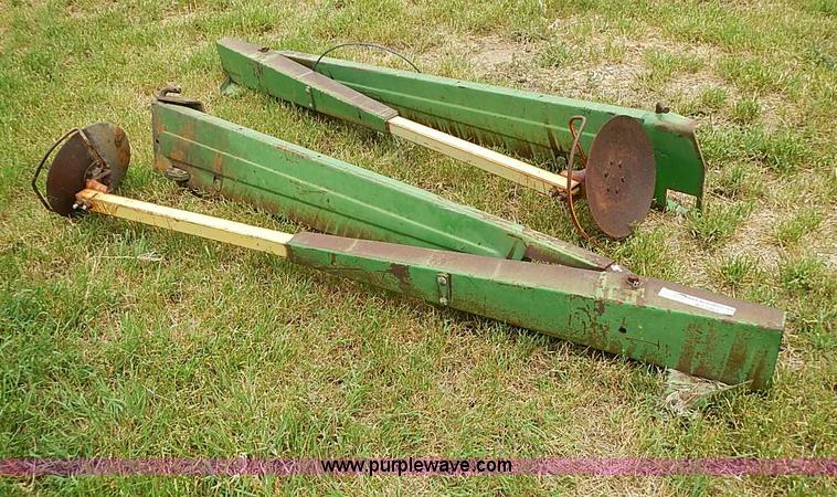 image for item AZ9963 (2) John Deere 10' markers