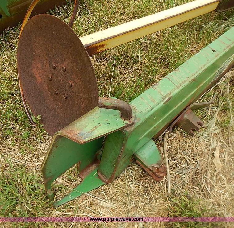 image for item AZ9963 (2) John Deere 10' markers