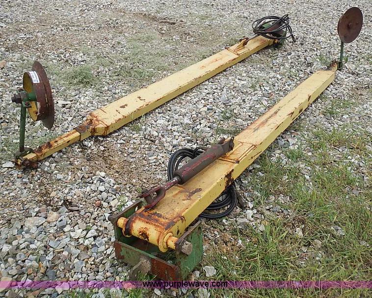 image for item AZ9966 (2) telescoping markers