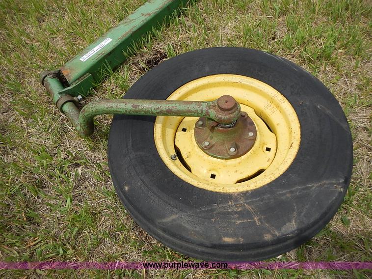 image for item AZ9975 (2) John Deere planter lift assist wheels