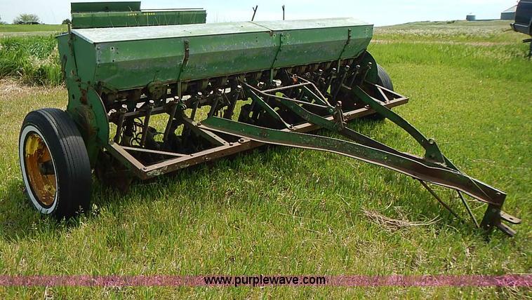 image for item AZ9984 John Deere Van Brunt planter