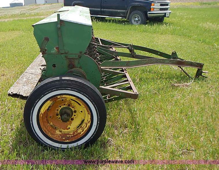 image for item AZ9984 John Deere Van Brunt planter