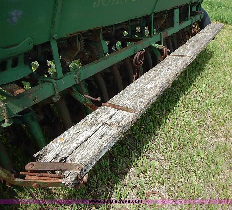 image for item AZ9984 John Deere Van Brunt planter