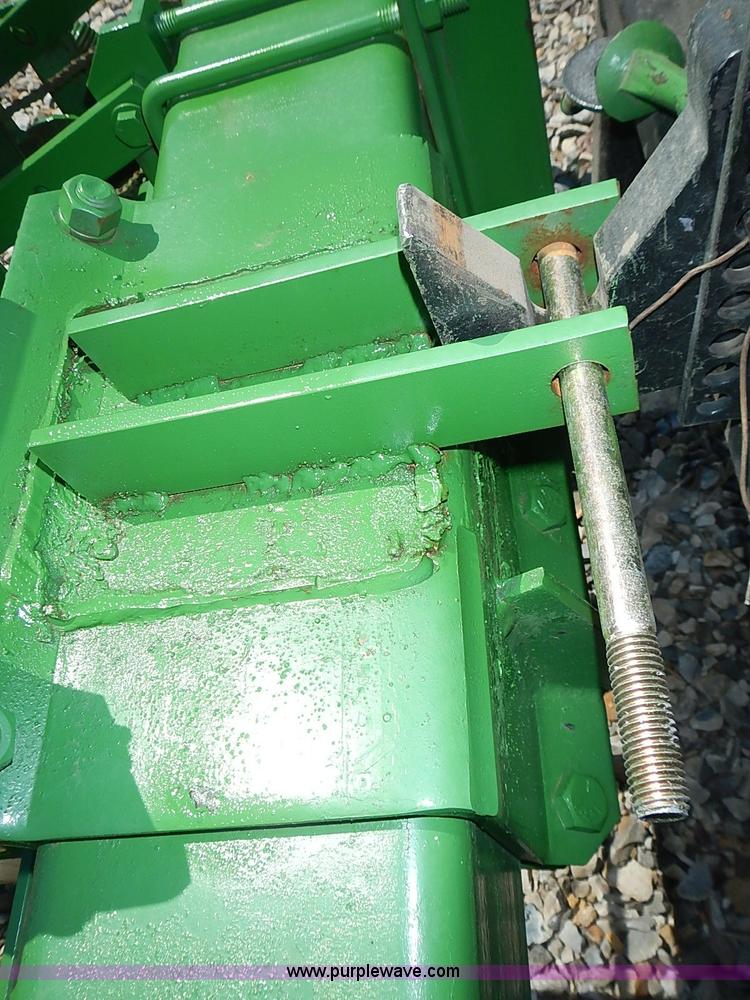 image for item AZ9989 John Deere 7100 two row plate-less planter