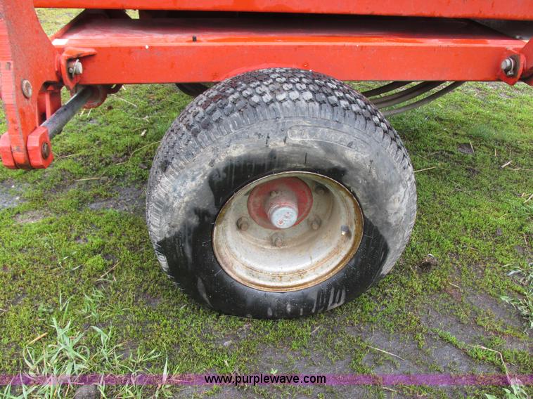 image for item E5177 Underhaug 7500 single bale wrapper